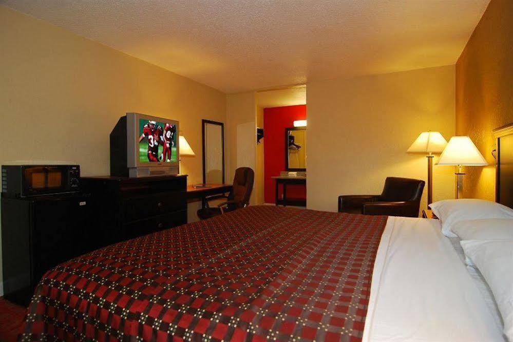 Red Roof Inn Hot Springs Ngoại thất bức ảnh